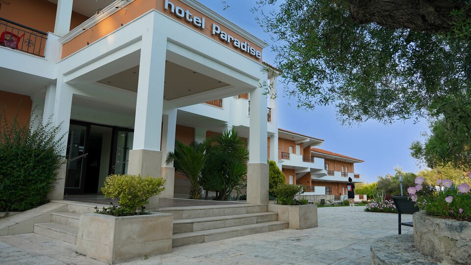Tiara Holidays - Paradise Kriopigi - ulaz
